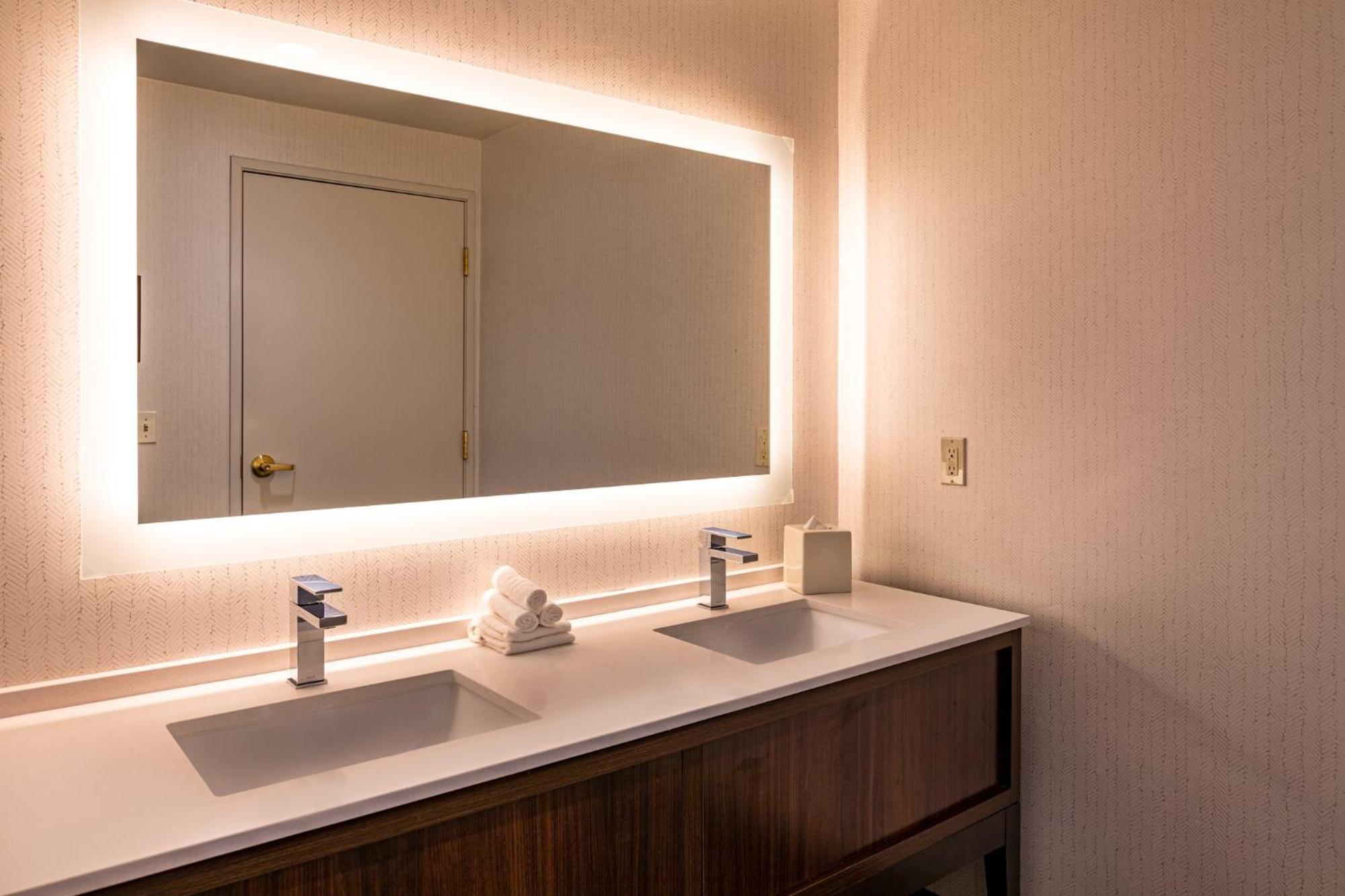 Holiday Inn Oakland Airport By Ihg Exteriör bild