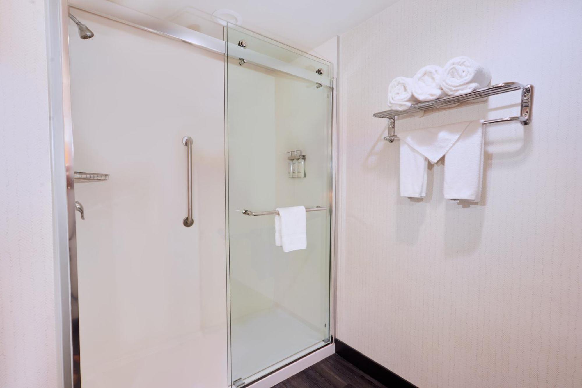 Holiday Inn Oakland Airport By Ihg Exteriör bild